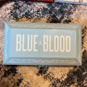 Jeffree star cosmetics blue blood eyeshadow pallet